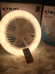 ABANICO CON LED Y AROMATIZANTE MULTIFUNCIONAL